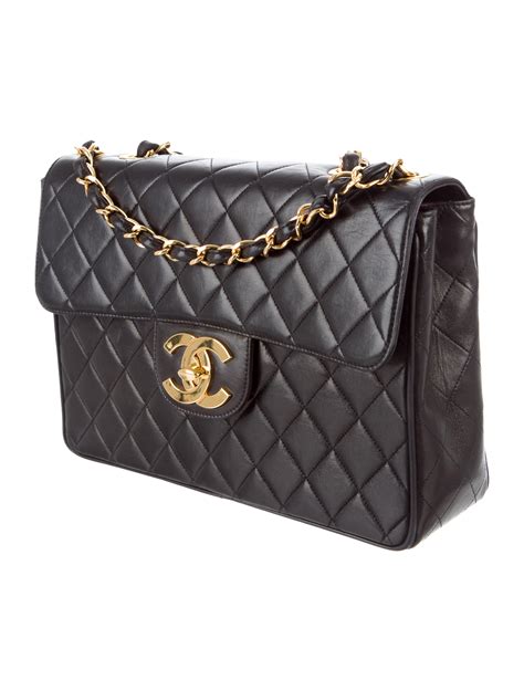 Chanel classic jumbo price